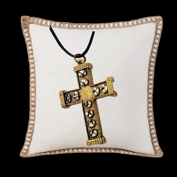 .Gold Plated Cross with a Beautiful Embossed Design and Black Leather Necklace - Picture 3 of 7